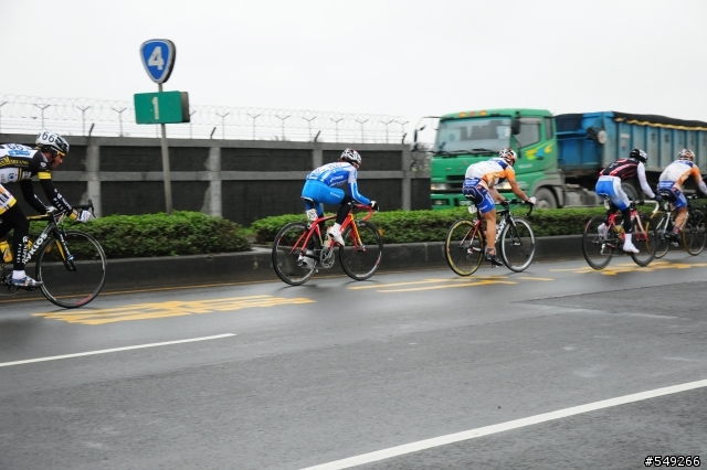 2011/3/22環台賽桃園站 集團到復興空廚了~~