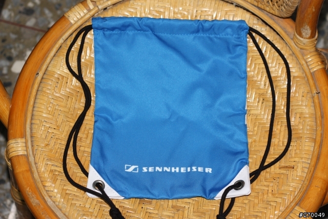 [分享]adidas愛迪達&Sennheiser森海塞爾 - HD 220 (純分享圖)