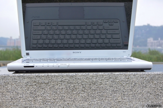 [不專業開箱評測]VAIO CA16FW/W