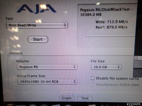 Promise Pegasus R6(Thunderbolt)  + New Macbook Pro 實機 demo (Cebit)