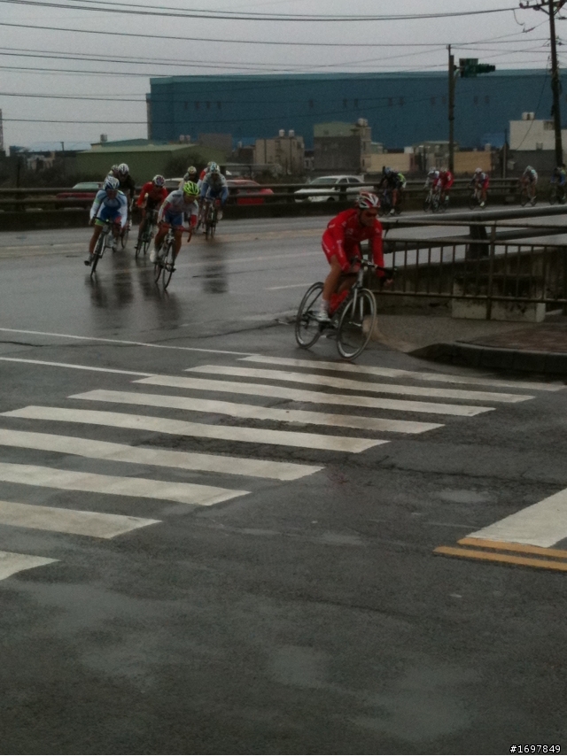 2011國際自行車環台公路大賽桃園站-10:50海港路拍攝照片