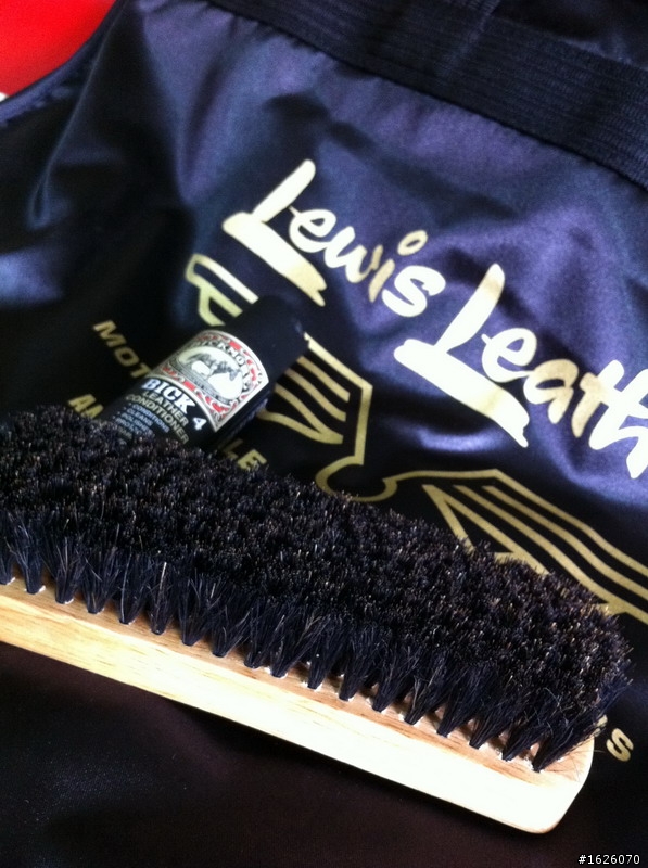 已更新[ED分享]Lewis Leathers 藍色龍捲風 441T