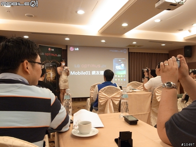 [分享]LG Optimus 2X智慧型手機搶先體驗會紀實@ 高雄