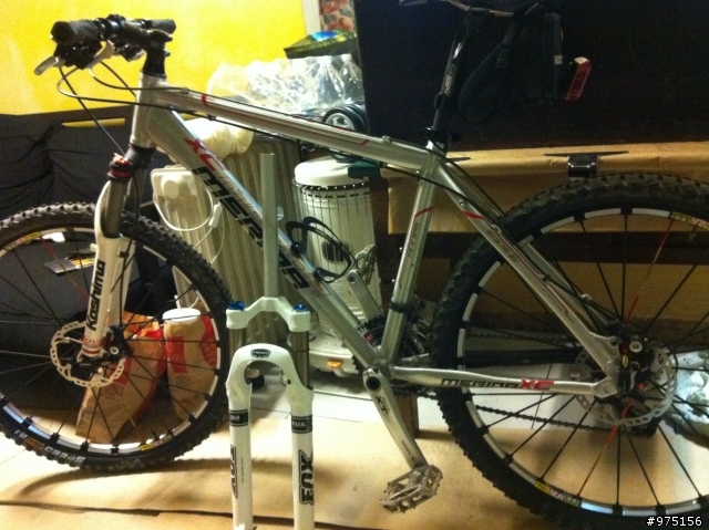 如何分辨前叉行程呢??