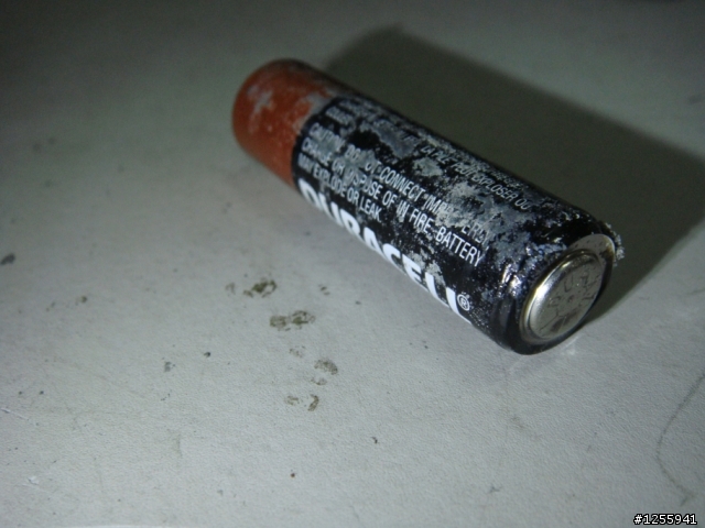 才使用一個多月金頂電池就...!!!