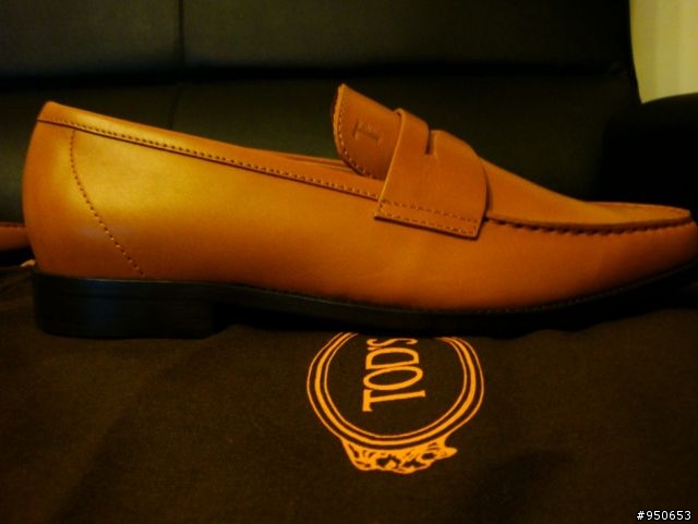 LV鞋子及TOD'S鞋子