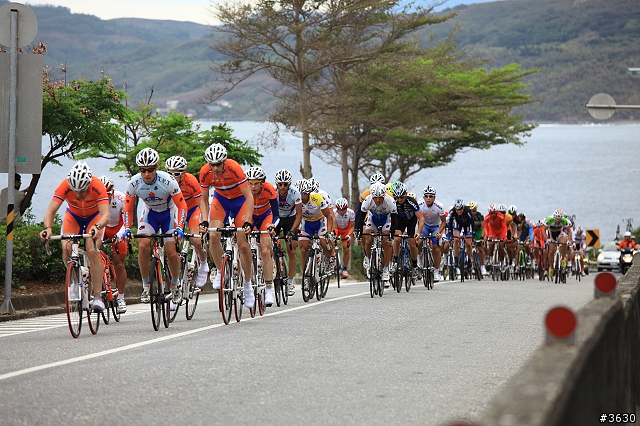 2011環台賽第八站0327台東--森林公園,水往上流