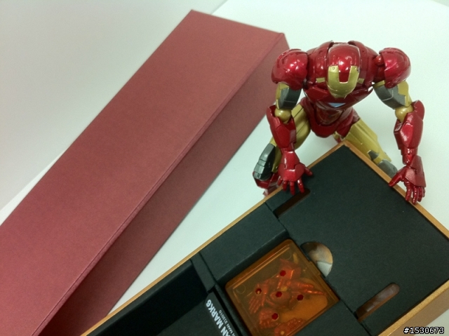 海洋堂輪轉特攝系例【IRON MAN】精美小套房