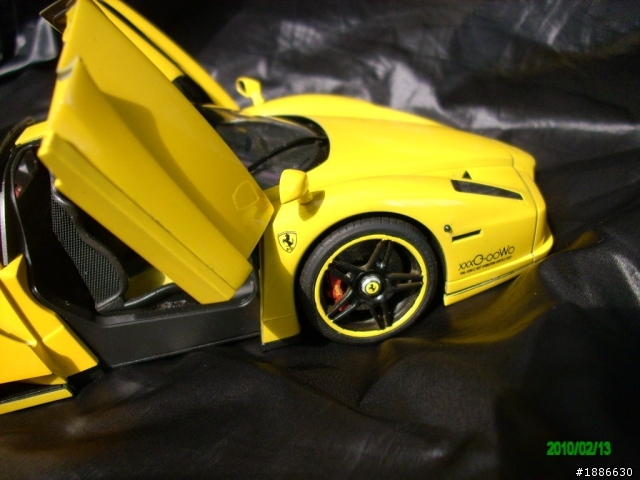 (新手作品分享) tamiya 1/24enzo超跑