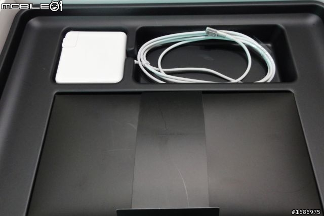 [分享] MacBook Pro 15" 改機文(加RAM、SSD、雙硬碟)