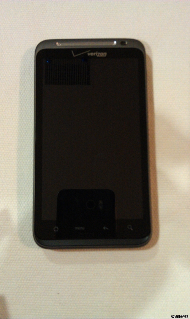 HTC Thunderbolt 4G 之新手開兩箱