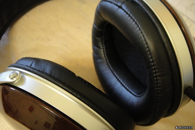 首發開箱 Denon AH-D7000