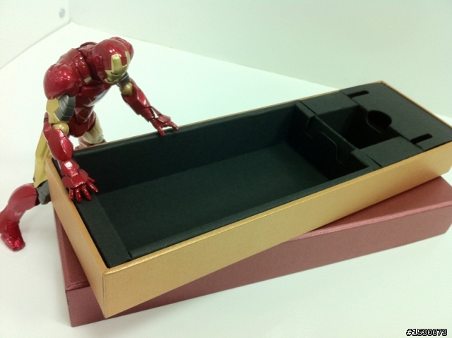 海洋堂輪轉特攝系例【IRON MAN】精美小套房