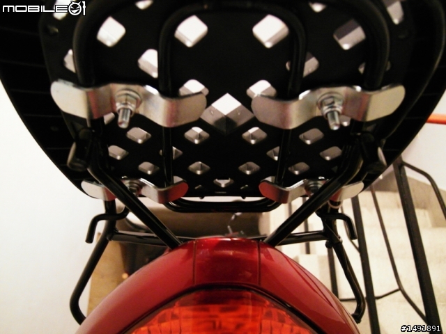 [開箱] GIVI E230 含燈版安裝ON ADDRESS 125