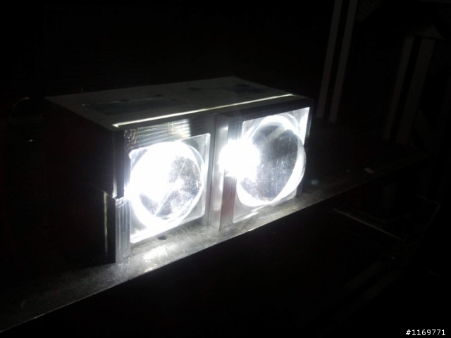 自行設計LED頭燈霧燈