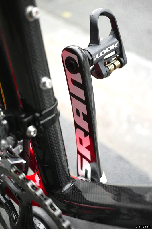[6.9kg] 風見真樹 の Dedacciai TEMERARIO 一級碳纖維公路車