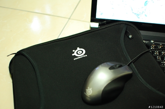 專為競技而生 - SteelSeries Ikari Optical 光學電競滑鼠 分享