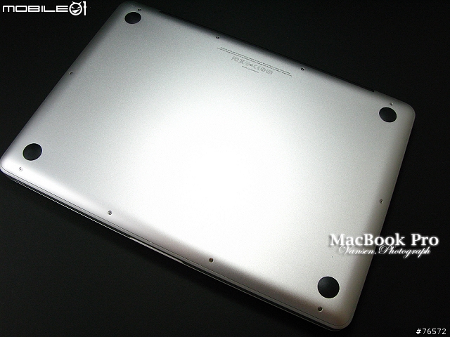 2011. MacBook Pro 13" 極速光速團入手＋高畫質開箱＋簡易心得