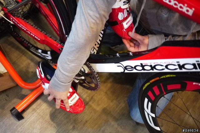 [6.9kg] 風見真樹 の Dedacciai TEMERARIO 一級碳纖維公路車