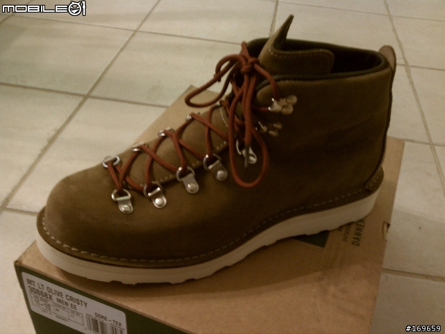 [DK] Danner Mountain Light II 日本限定?