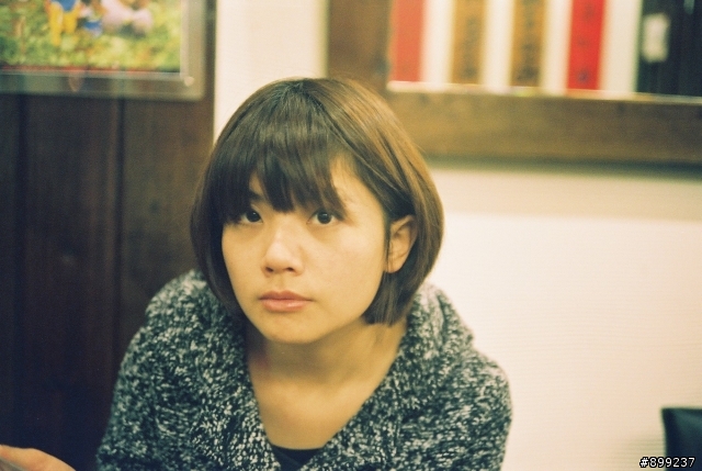 我的第一台"萊卡"canonet QL17  生於1965年 同場現映 canon flash unit J-2 古董閃燈 新增照片canonet QL17  第一捲