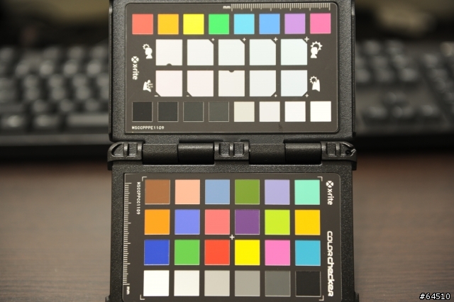 D700 自定色溫拍攝結果怪怪的，有1000K左右的落差