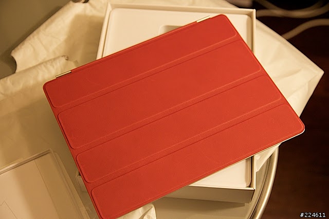 iPad 2 開箱 (黑色+白色)