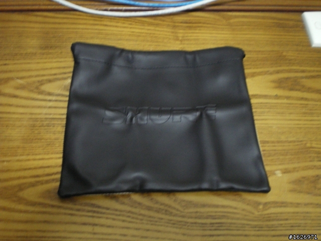 [開箱] 耳機入門新手之『SHURE SRH 440』完全不專業開箱+更新（有圖）