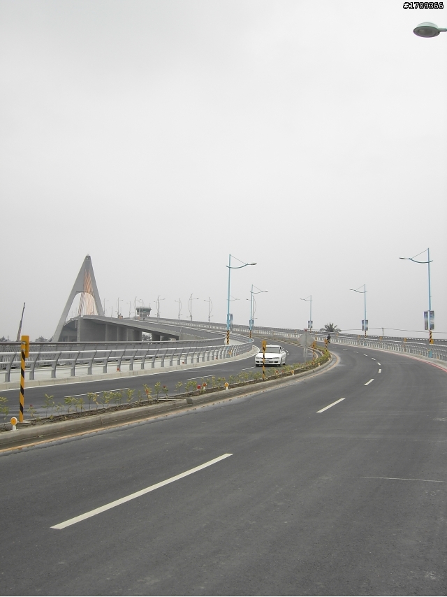 東港~鵬灣跨海大橋