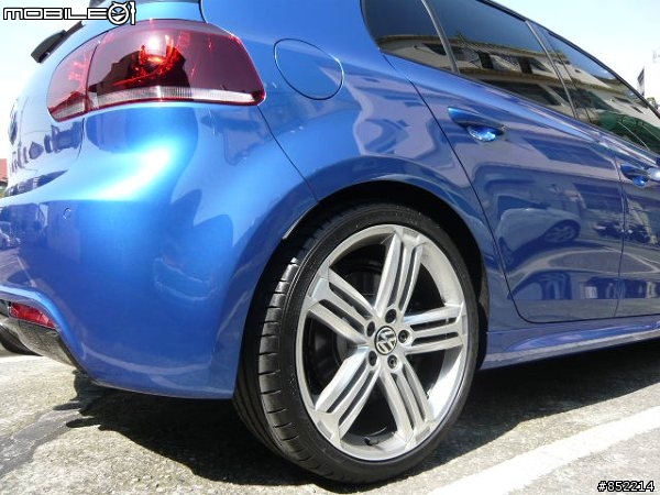 GOLF R 簡易開箱文~~(圖多!請耐心等候)
