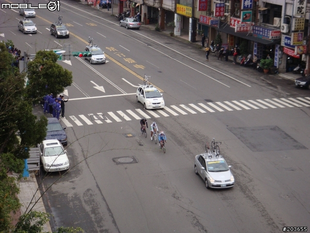 2011國際自由車環台賽  由龜山進入桃園市
