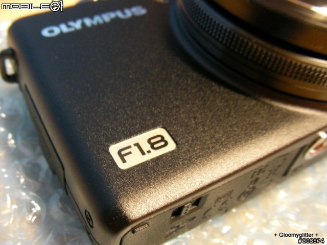 我的新機XZ-1開箱文!!(含JCC自動鏡頭蓋 賓士蓋 Lens Cap)