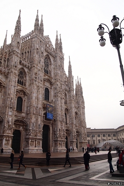 【西西分享】義大利DAY1~2---米蘭Milan、維羅納Verona