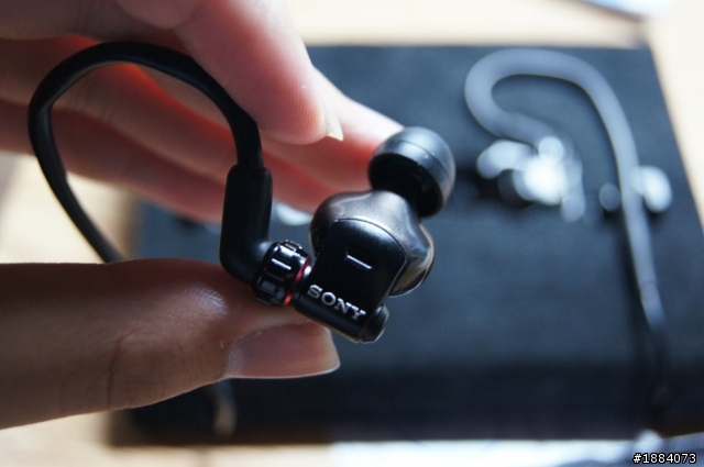 SONY MDR-EX1000開箱+心得分享！4.20更新！（新增聽感