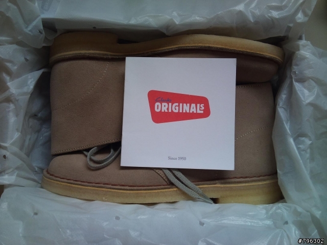 我也入手了Clarks Originals desert boot 沙色簡單開箱+一張實搭圖