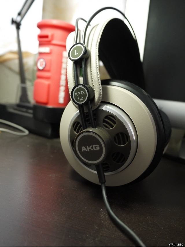 [簡易開箱+請教]AKG K242HD