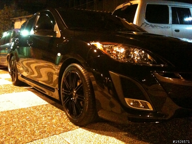 洗車後+改E牌短彈簧+仰角器的小黑馬+黑框......