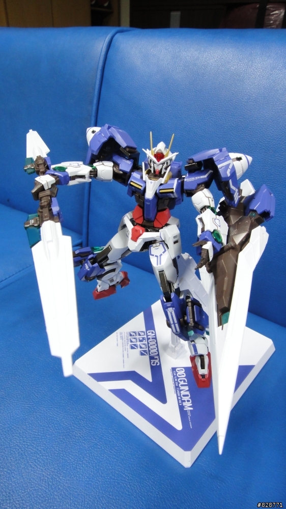 METAL BUILD 00 GUNDAM SEVEN SWORD 開箱