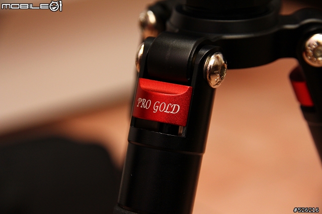 [開箱]Photo Clam PC-36NS雲台+Pro Gold PT124 8X碳纖維腳架