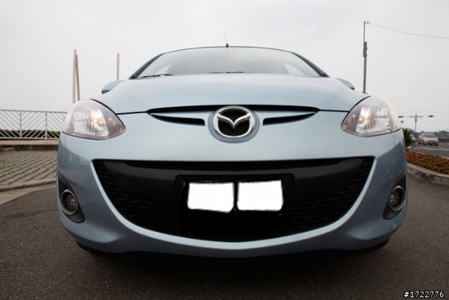 北海岸冷颼颼之New Mazda2開箱了!!