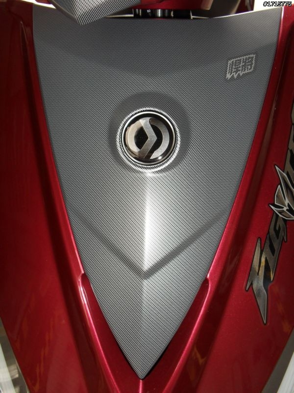 [開箱]換新車換新車，New fighter!