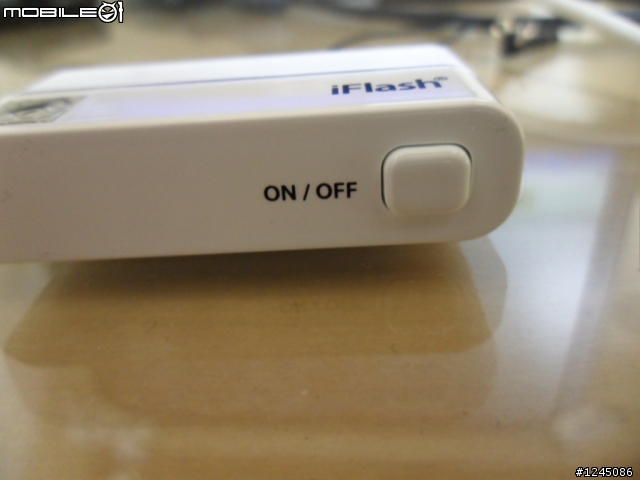 晚上太按拍照什麼都拍不到嗎??IFLASH   IPHONE3/3GS IPOD TOUCH4 專用"補光燈"