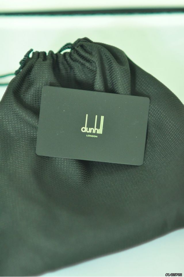Dunhill Sentryman 碳纖維皮帶