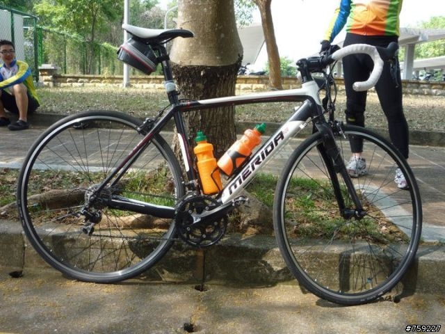 1026更新~[開箱]我的第一部公路車Merida Scultura 105