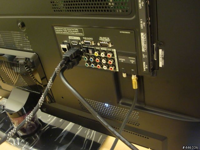 [不專業開箱文] LG 42LE5500 42吋 薄型LED液晶電視