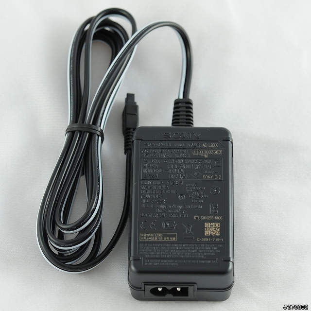 [分享] SONY HANDYCAM HDR-CX700/B 開箱