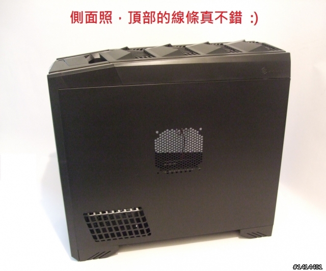 [開箱] 烏鴉RV03，I7的新家