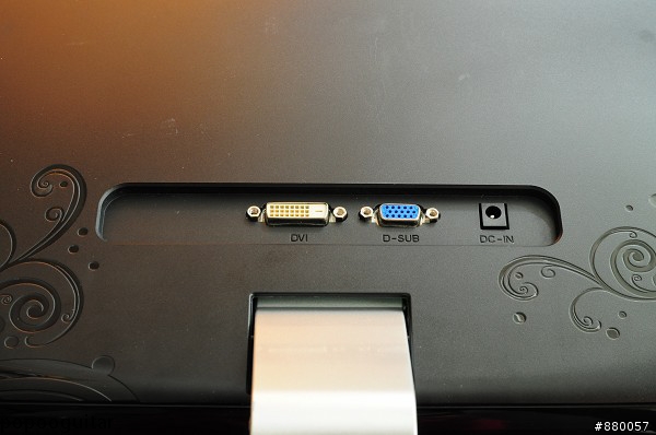 AOC i2340ve簡單開箱+校色心得