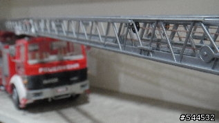 我的拖車頭、油灌車與雲梯車