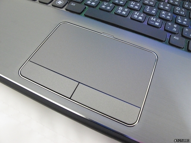 強大的娛樂效能.小巧可攜的家庭劇院 - DELL XPS 15 (L502X) [開箱分享]